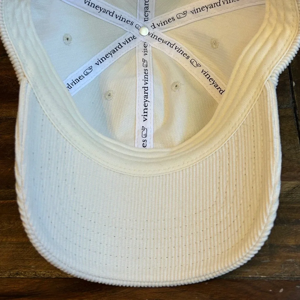 Vineyard Vines Unisex OS Cream Corduroy Baseball Cap Embroidered Whale Dad Hat - Picture 9 of 11